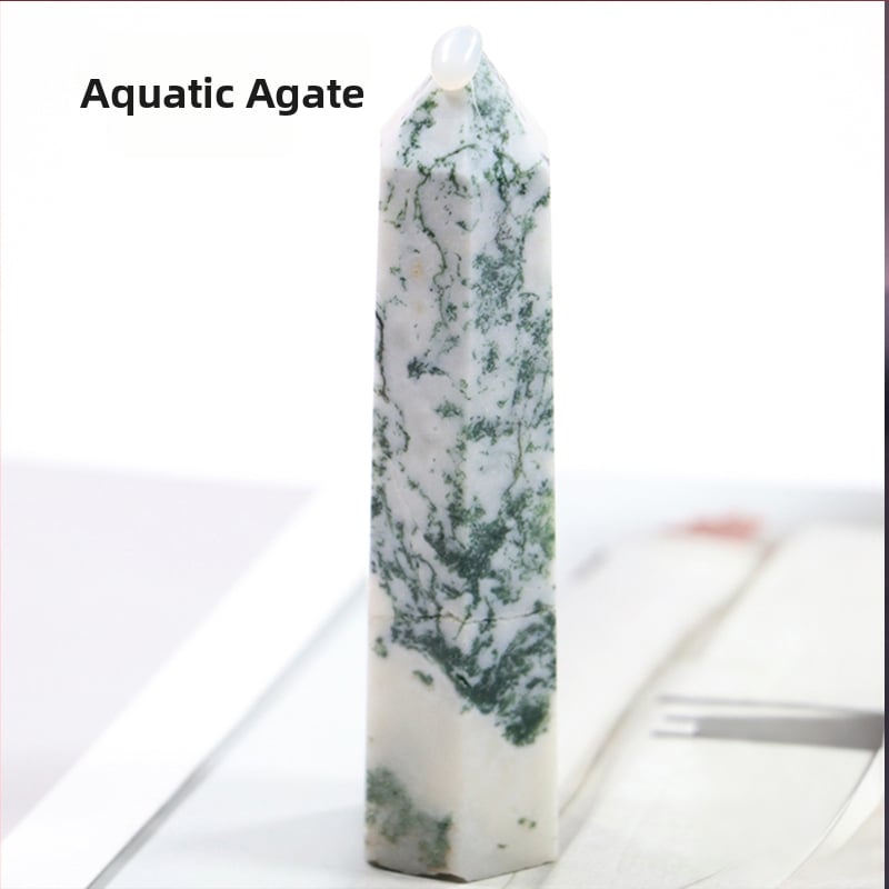 Διακοσμητική κρυστάλλινη στήλη, στήλη με ένα αιχμηρό άκρο, κρυσταλλικό υλικό, μοντέρνο μινιμαλιστικό στυλ