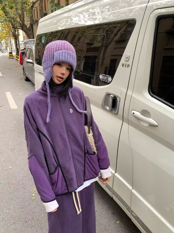 Ženski zimski set: flis kardigan i suknja s izvezenim motivom, japanski stil