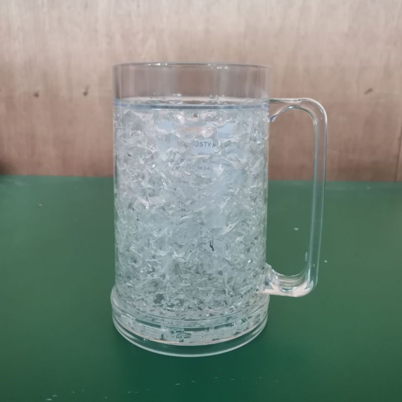 Пластмасова чаша с двоен слой гел и дръжка, за охлаждане, с печат на лого