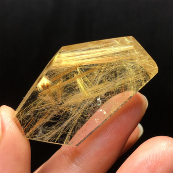 Kristály dísz, titán kristály, csiszolt polyéder, nyers kő