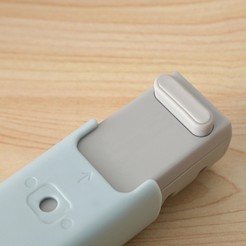 Mini ascuțitor manual pentru cuțite de bucătărie, două trepte, design telescopic