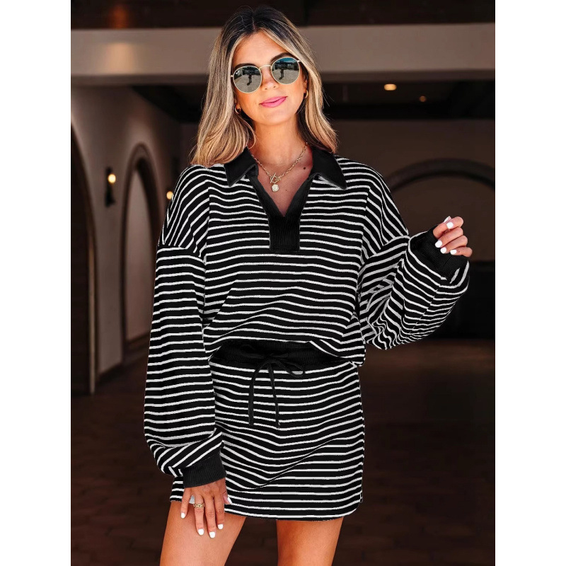 Set casual cu tricou cu mâneci lungi și pantaloni trei sferturi, material poliester, primăvara 2026