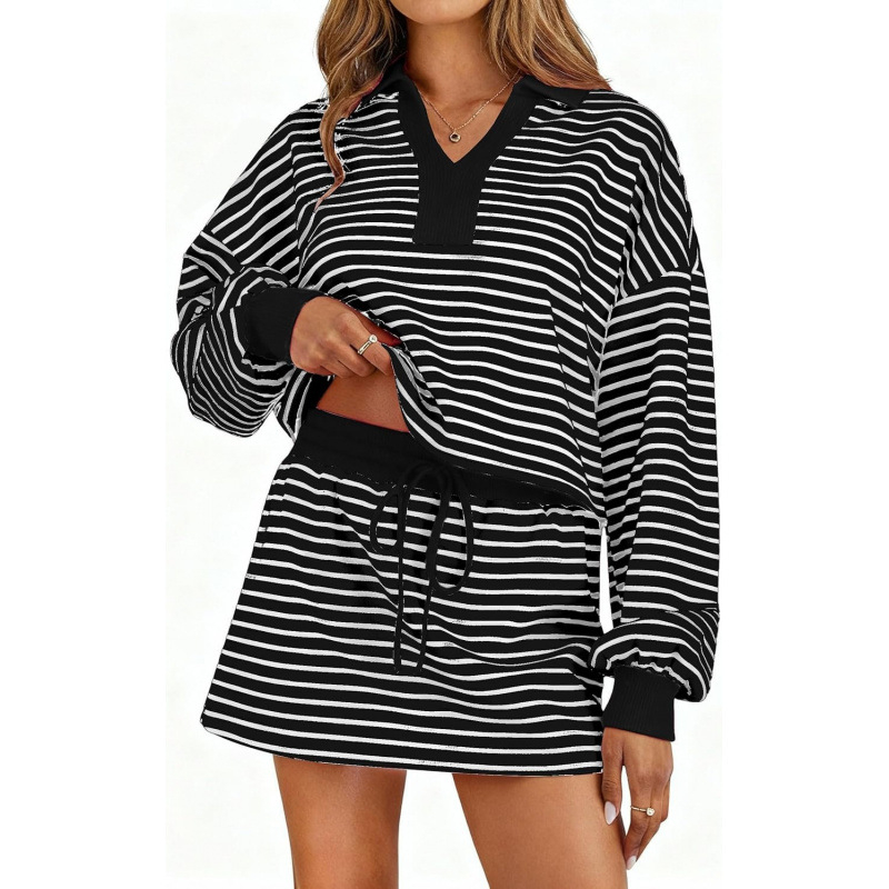 Set casual cu tricou cu mâneci lungi și pantaloni trei sferturi, material poliester, primăvara 2026