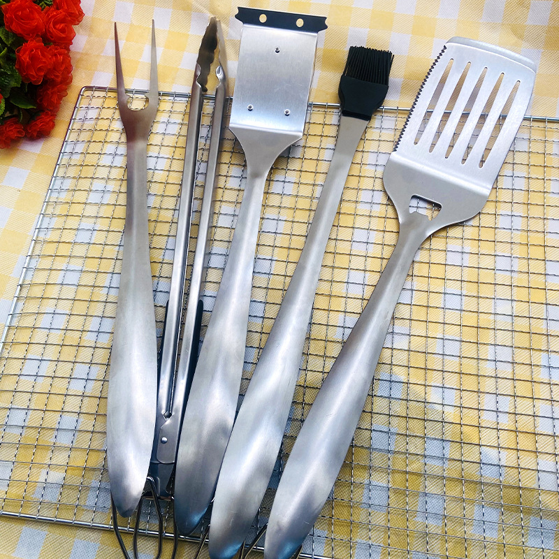 5-членен комплект неръждаеми барбекю инструменти за открито: клипс, четка, вилица, лопатка