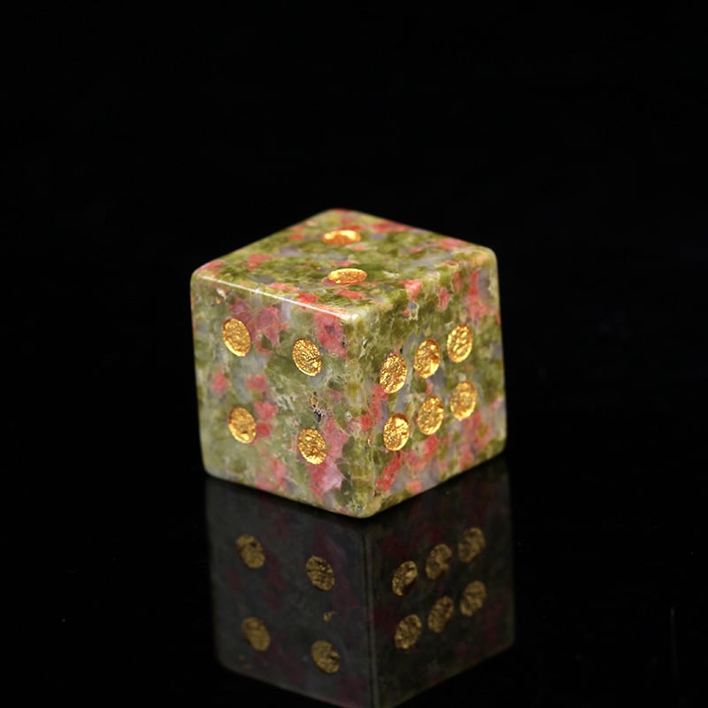 Αμέθυστος κρύσταλλος – ορυκτικό δείγμα για εκπαίδευση και παιχνίδι, μοντέρνο μινιμαλιστικό στυλ