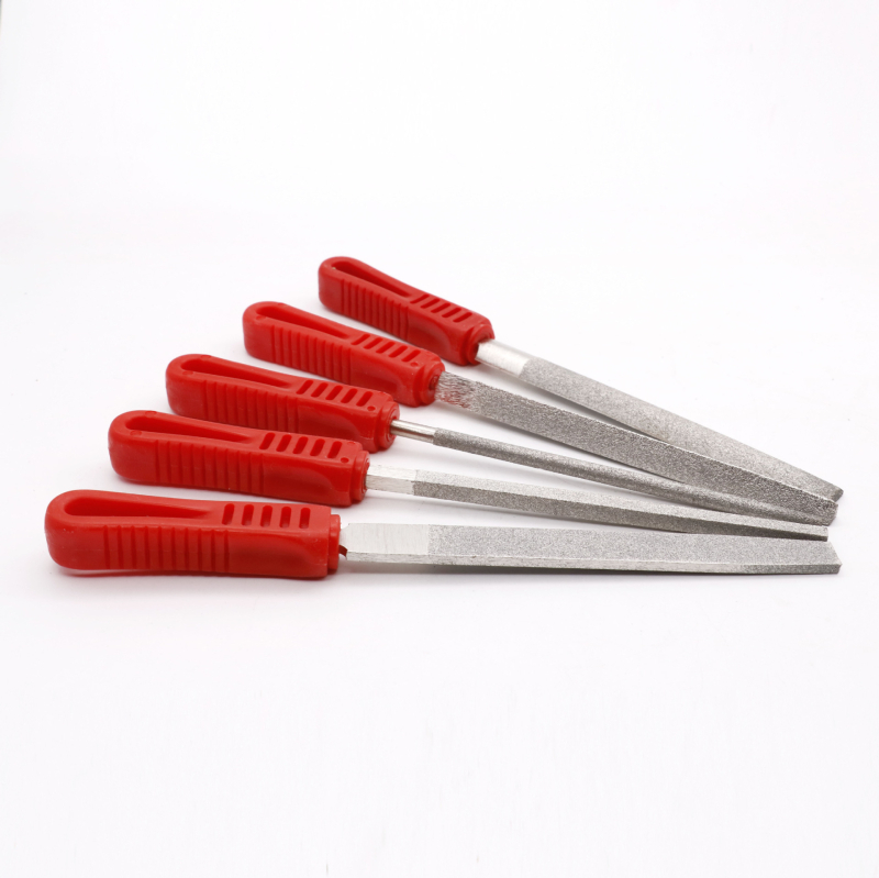 Ötvözött csiszoló és nagy lemezes fájl – anyag: ötvözet; felhasználás: fém, jáde, kerámia és üveg; formák: sík, félkör, háromszög, négyzet; sorozat: DBC