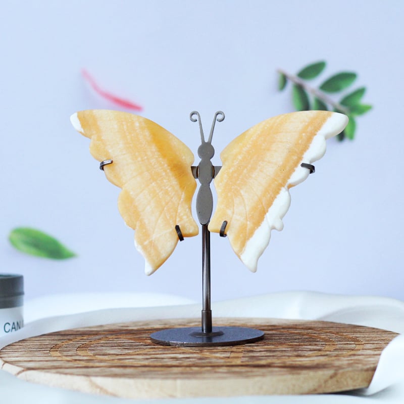 Αμέθυστος κρύσταλλος με σκαλισμένα φτερά πεταλούδας – γεωμετρικός διακοσμητικός, συσκευασία από χαρτόνι, χριστουγεννιάτικo δώρο