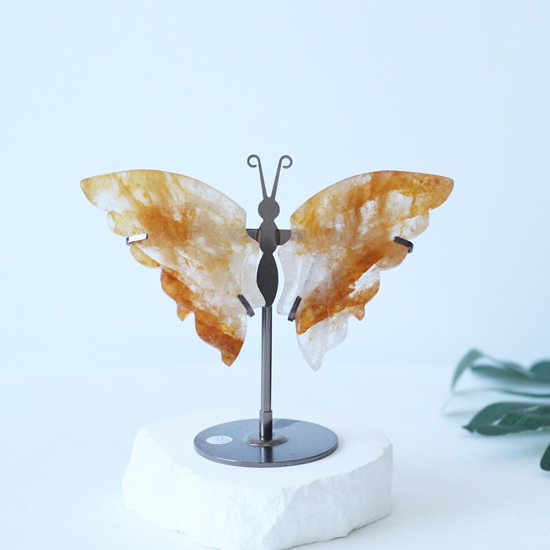 Αμέθυστος κρύσταλλος με σκαλισμένα φτερά πεταλούδας – γεωμετρικός διακοσμητικός, συσκευασία από χαρτόνι, χριστουγεννιάτικo δώρο