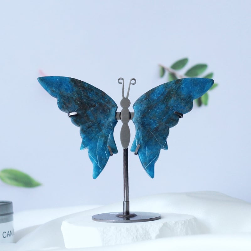 Αμέθυστος κρύσταλλος με σκαλισμένα φτερά πεταλούδας – γεωμετρικός διακοσμητικός, συσκευασία από χαρτόνι, χριστουγεννιάτικo δώρο