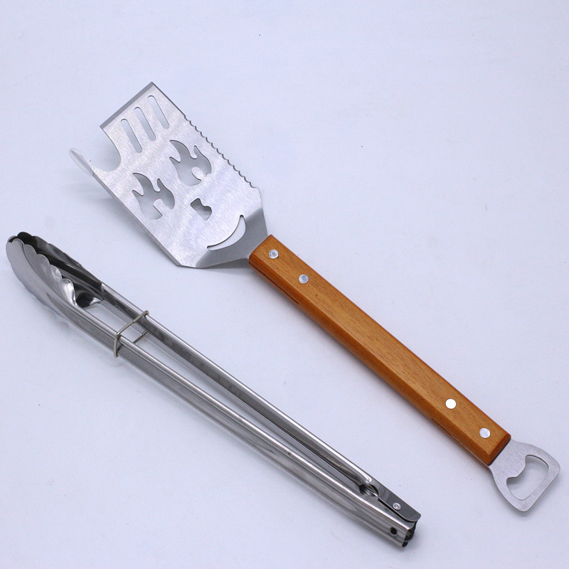 Set alata za roštilj od nehrđajućeg čelika s drvenim ručkama – 3 komada: vilica, špatula i kliješta
