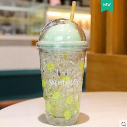 Чаша за охлаждане с двойна стена и капак, пластмасова чаша със сламка и лого