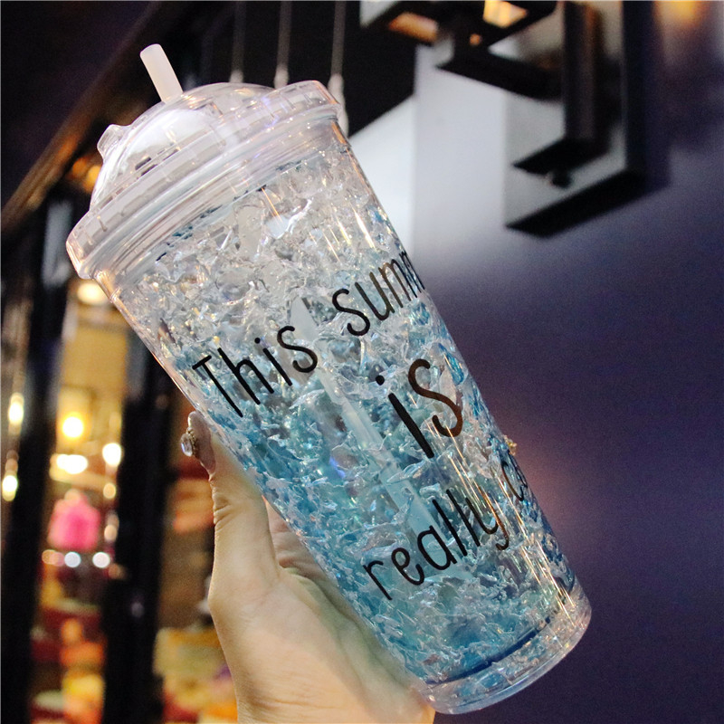 Чаша за охлаждане с двойна стена и капак, пластмасова чаша със сламка и лого