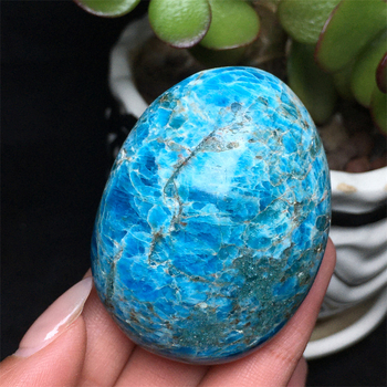 Kézben tartható ásványi példány, polírozott ovális alakú; márka: Other; anyag: foszforos ásvány; testreszabás: Nincs; ajándék: Nem