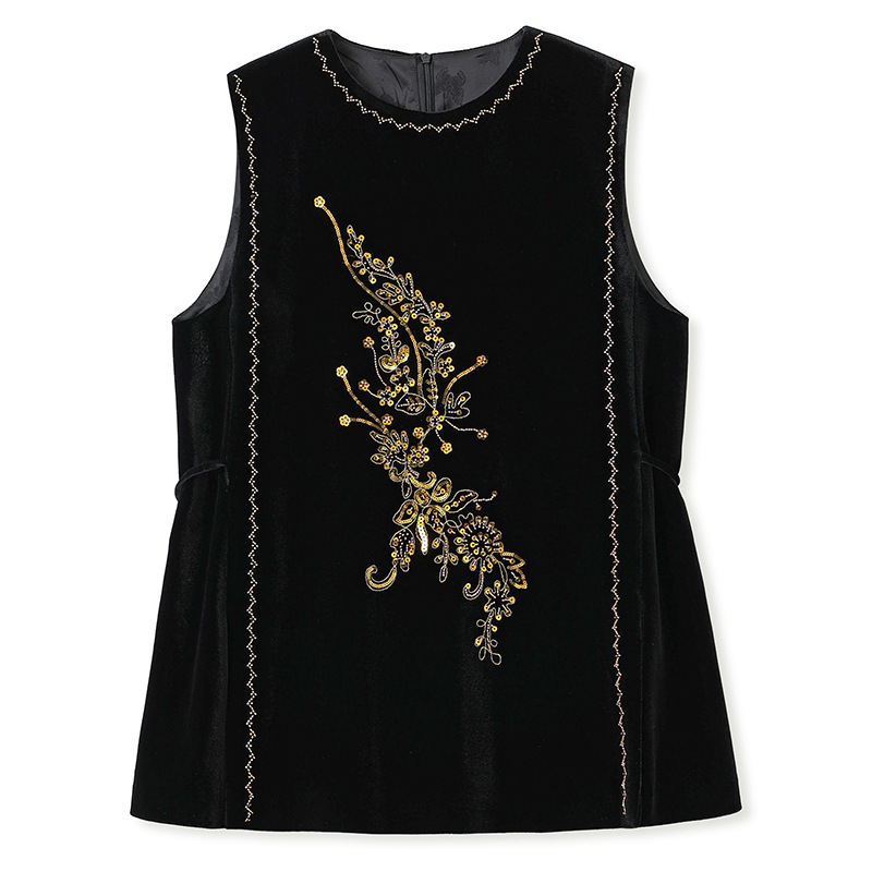 Fekete retro bársony mellény gyöngyös díszítéssel és hímzett részletekkel, hosszú szoknyás kosztüm virágos mintával, poliészter, őszi 2025