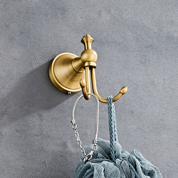 Evropskog stila antik dvostruka zidna vješalica, bez čavlića, šest komada u kompletu