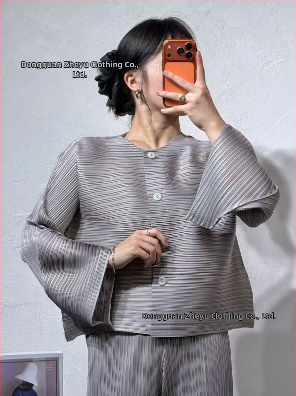 Nadrágos kosztüm szett: Kardigán, ráncos textúra, poliészter 95%+, Japán-koreai casual stílus