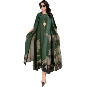 Floral mintás kétrészes készlet széles szárú nadrágokkal, poliészter anyag, 80-90% poliészter, 3/4 ujjú, elegáns stílus