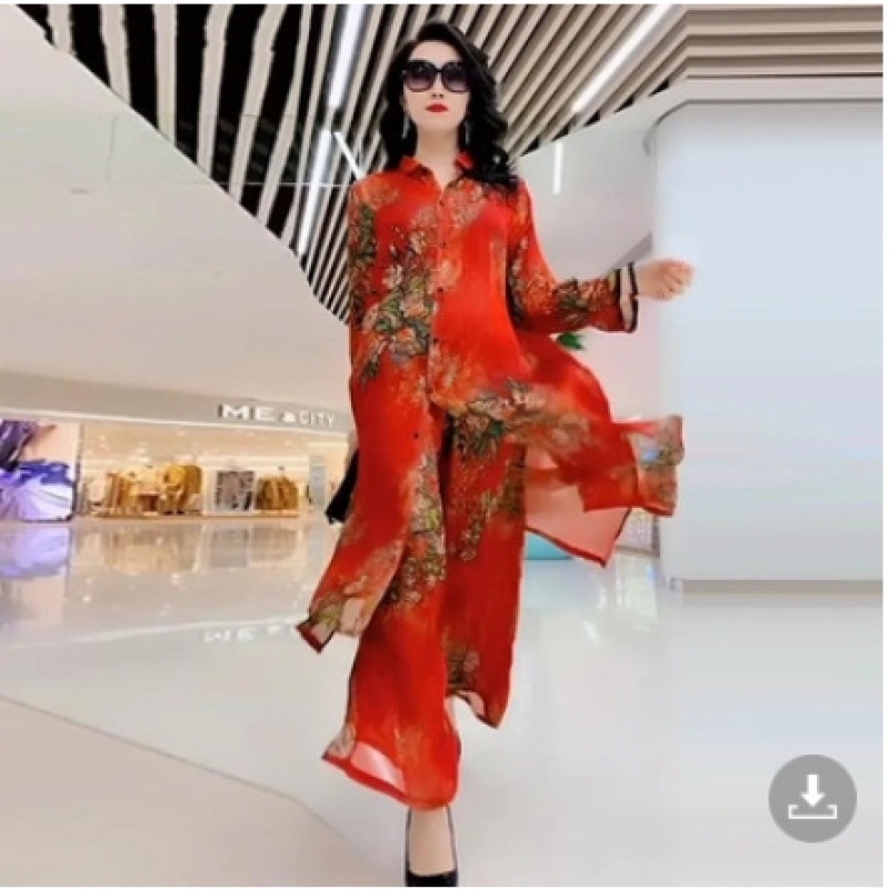 Floral mintás kétrészes készlet széles szárú nadrágokkal, poliészter anyag, 80-90% poliészter, 3/4 ujjú, elegáns stílus