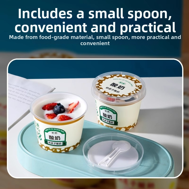 Jednorazový pohár na jogurt s viečkom — PP materiál, značka Strange book, tlač loga dostupná, možnosť prispôsobenia, nebiodegradovateľný