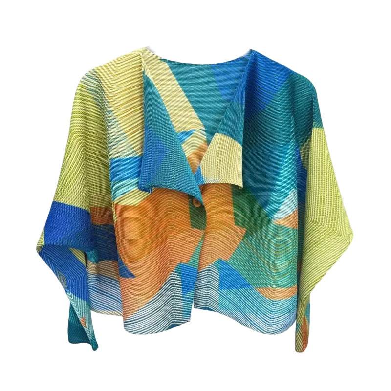 Pleat World Geometriai mintás két részes szoknyás kosztüm, midi hosszú szoknya, poliészter anyag, 95% feletti poliészter-tartalom, elegáns irodai stílus