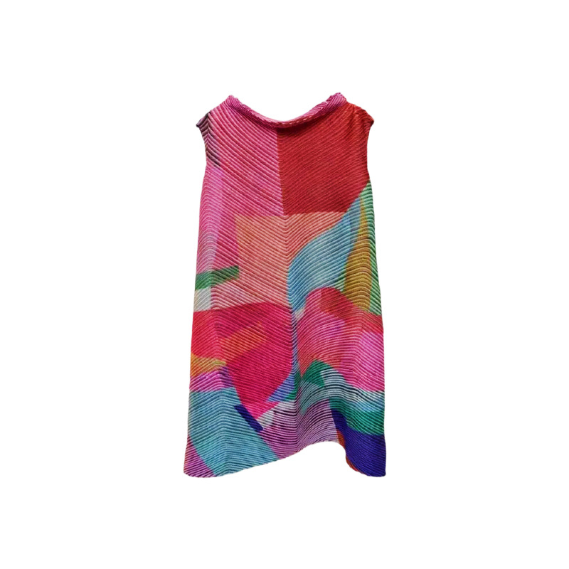 Pleat World Geometriai mintás két részes szoknyás kosztüm, midi hosszú szoknya, poliészter anyag, 95% feletti poliészter-tartalom, elegáns irodai stílus