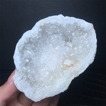 Karkötő a bőség kosara motívummal és pénz erszény motívummal, demagnetizált kristály, nyers kő, asztali dekoráció