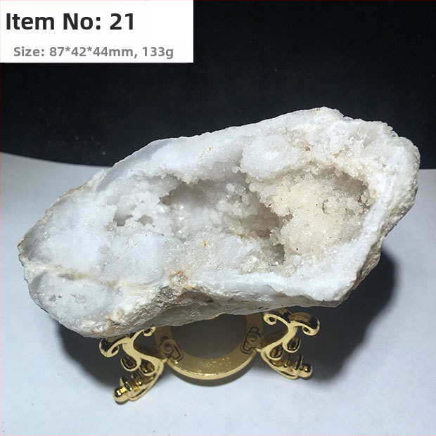 Karkötő a bőség kosara motívummal és pénz erszény motívummal, demagnetizált kristály, nyers kő, asztali dekoráció