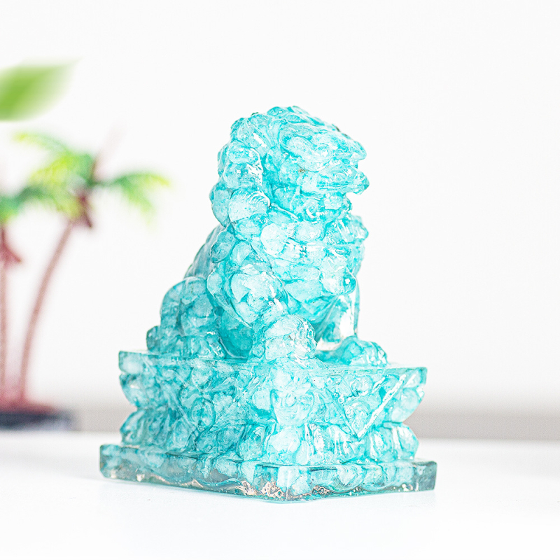 Enyeoh Лъв скулптура от смола с естествен кристал, модерен минималистичен стил, смолни занаяти