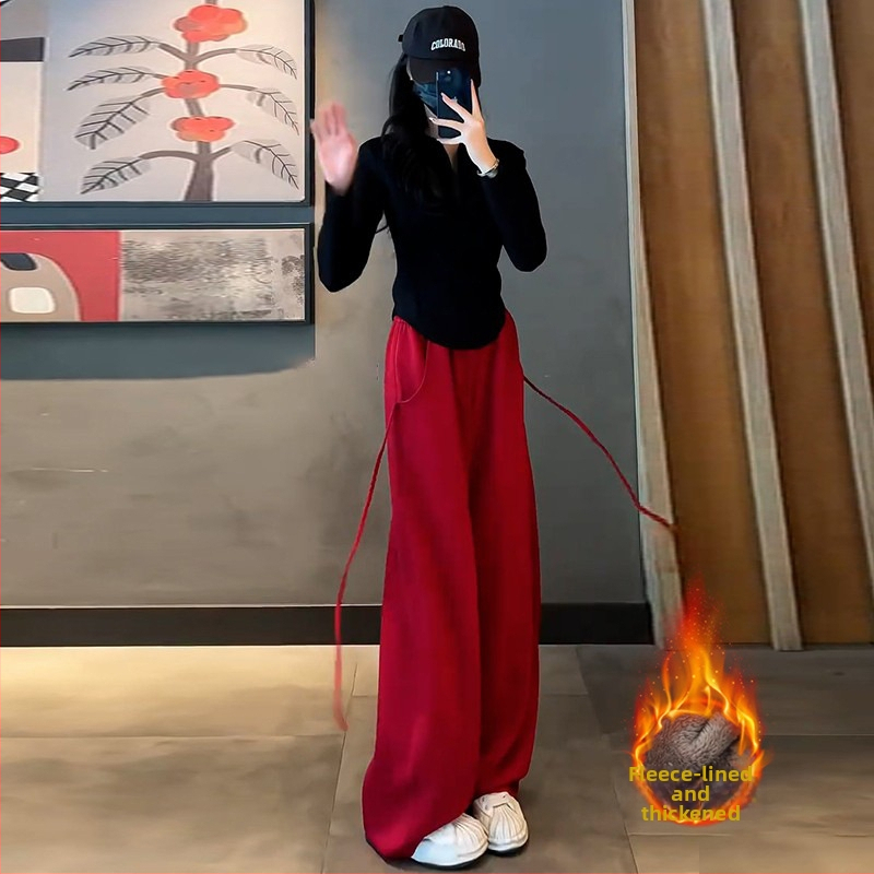 Női téli kétszemélyes sportos szett – pulóver félcipzárral és széles szárú nadrággal, patchwork dizájn, poliészter/elasztán alapanyag, 2024 tél