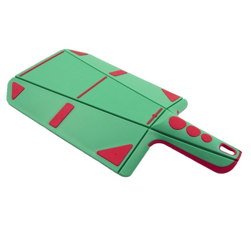 Daska za rezanje u obliku rakete, protuklizna, od vanjske plastike; prijenosna i sklopiva, namijenjena za hranu. Materijal: Plast + TPR; Porijeklo: Yangjiang; Stil: Udobno