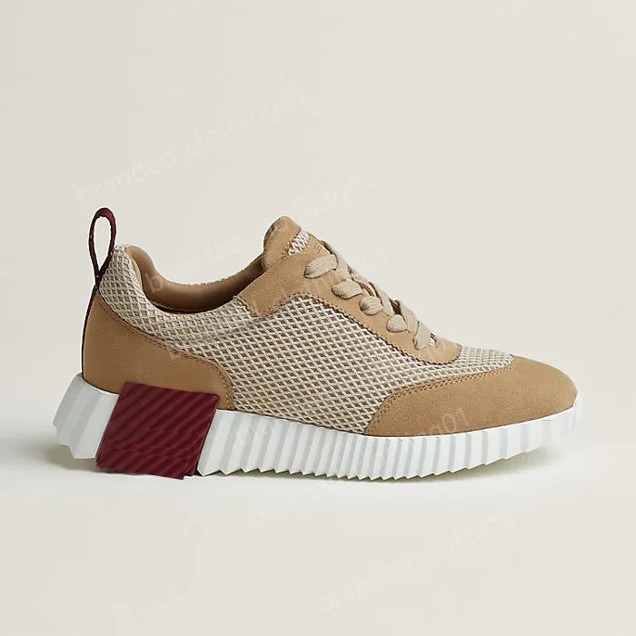 Férfi bőr sportos-casual cipő, fűzővel, bőr felsőrész, csúszásmentes, antibakteriális, könnyű.