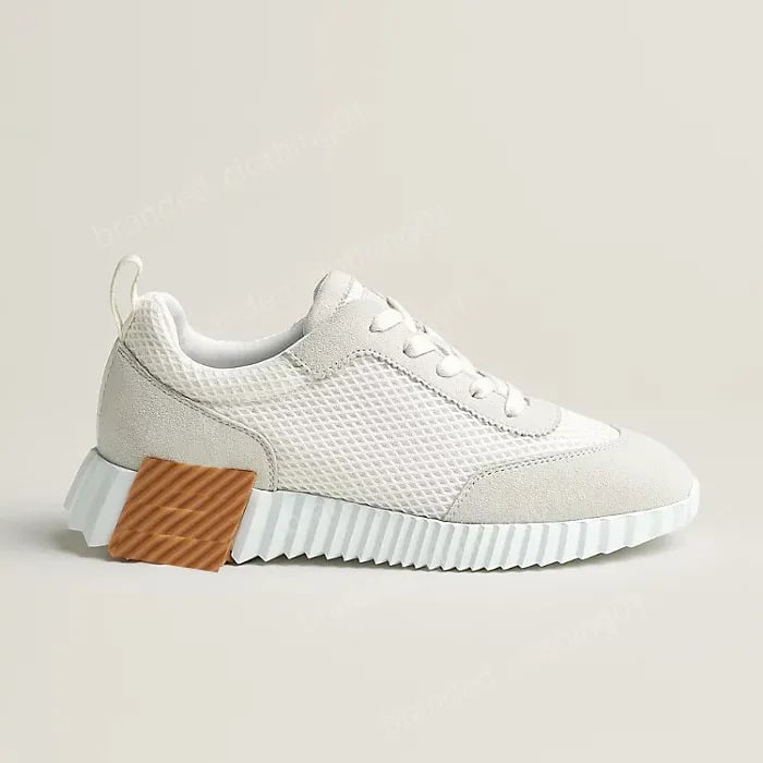 Férfi bőr sportos-casual cipő, fűzővel, bőr felsőrész, csúszásmentes, antibakteriális, könnyű.