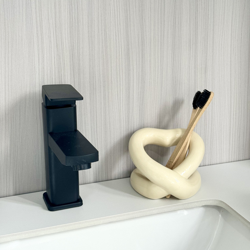 Keramički držač četkica za zube s unutarnjim prostorom za pohranu i suhim cvijećem, kupaonica – Leyouda
