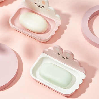 Falra szerelhető szappontartó és lefolyó állvánnyal, PP anyagból, perforáció nélküli, 200 darabos csomag, szívókorong nélkül