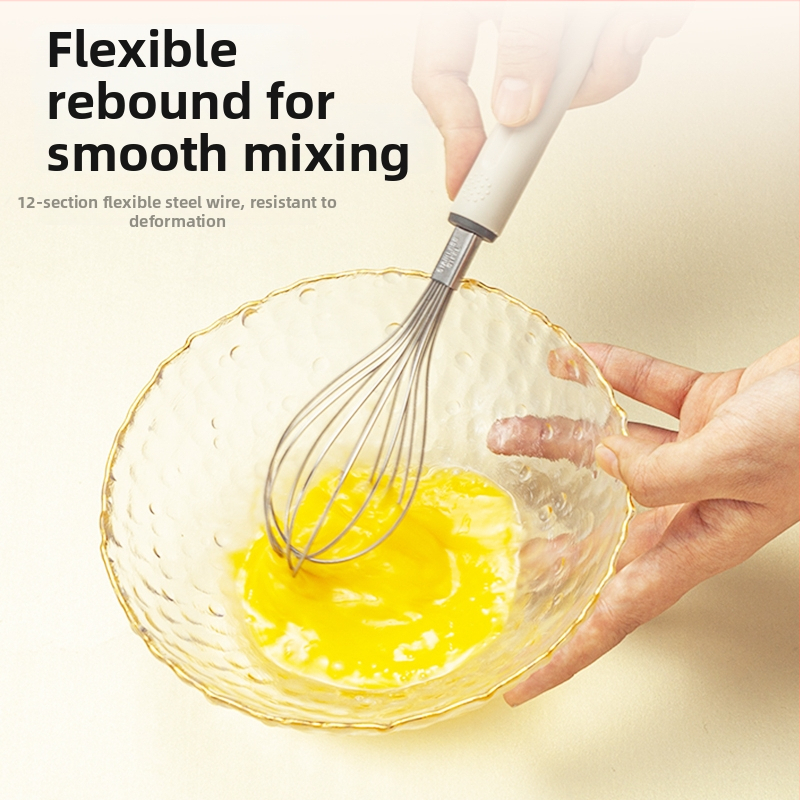 Sada nástrojov na detskú výživu — šľahač na vajcia, oddelovač bielkovín, cedník, sito na múku; nerezová oceľ, bez elektriny, moderný minimalistický štýl, značka Pae