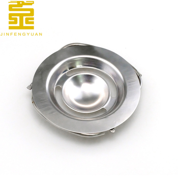 Tojásfehérje és tojássárgája szeparáló rozsdamentes acélból, konyhai eszköz modern minimalista stílussal