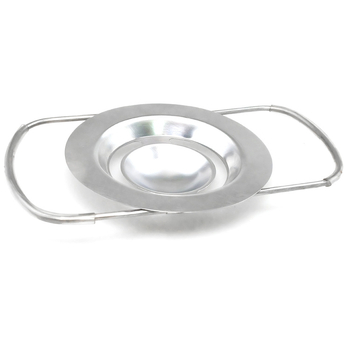 Tojásfehérje és tojássárgája szeparáló rozsdamentes acélból, konyhai eszköz modern minimalista stílussal