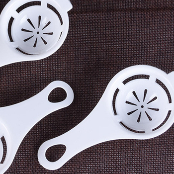 Yabay tojásválasztó, műanyagból, nem elektromos, háztartási konyhai eszköz a sárgája és a fehérje elválasztására és a tojás folyadékának szűrésére