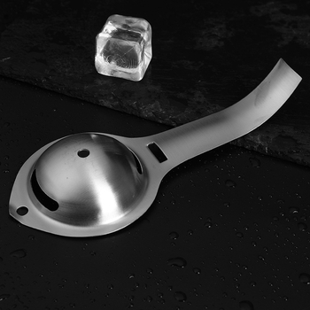 Tojássárgája és fehérje szeparáló – rozsdamentes acélból, hosszú nyél, kézi működtetés