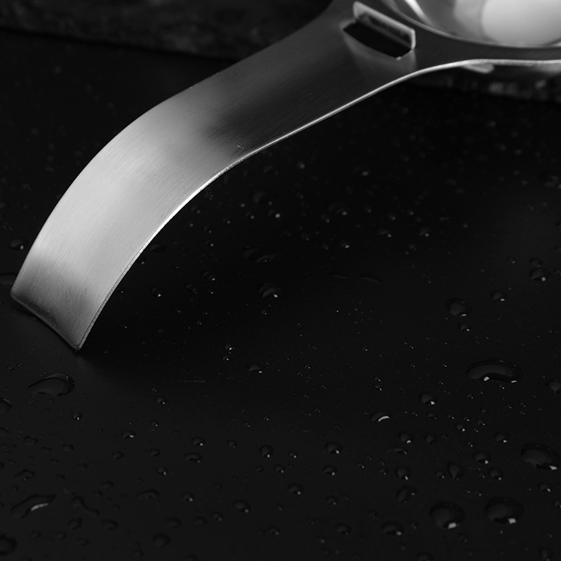 Tojássárgája és fehérje szeparáló – rozsdamentes acélból, hosszú nyél, kézi működtetés