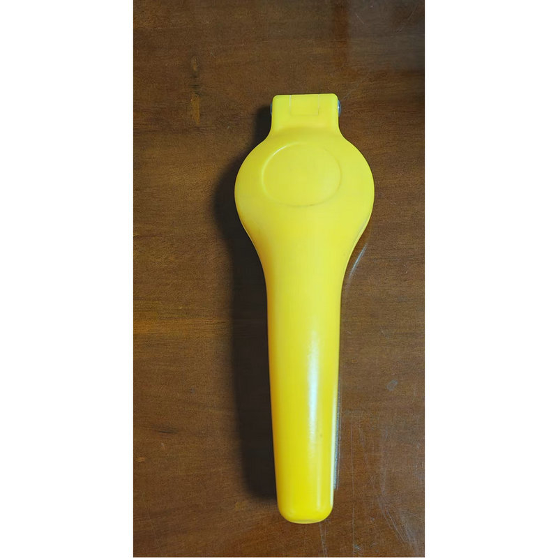 Универсален отворител за кестени и орехи с клип от неръждаема стомана, модерен минималистичен дизайн, възможност за печат на лого, за домашна употреба