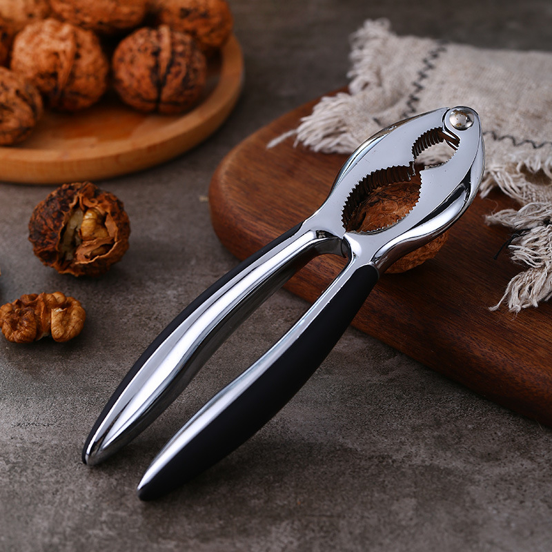 Клещи за орехи от цинкова сплав – кухненски инструмент за чупене и обелване на орехи, с персонализирано лого и лицензирана частна марка, модерен стил