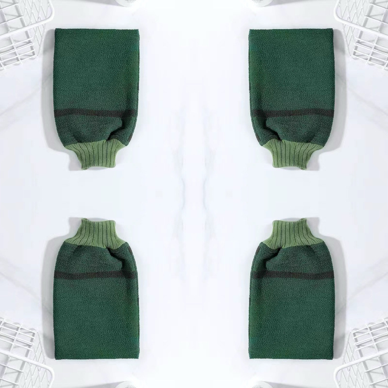 Férfiaknak készült durva szemcsés fürdőkesztyű általános használatra