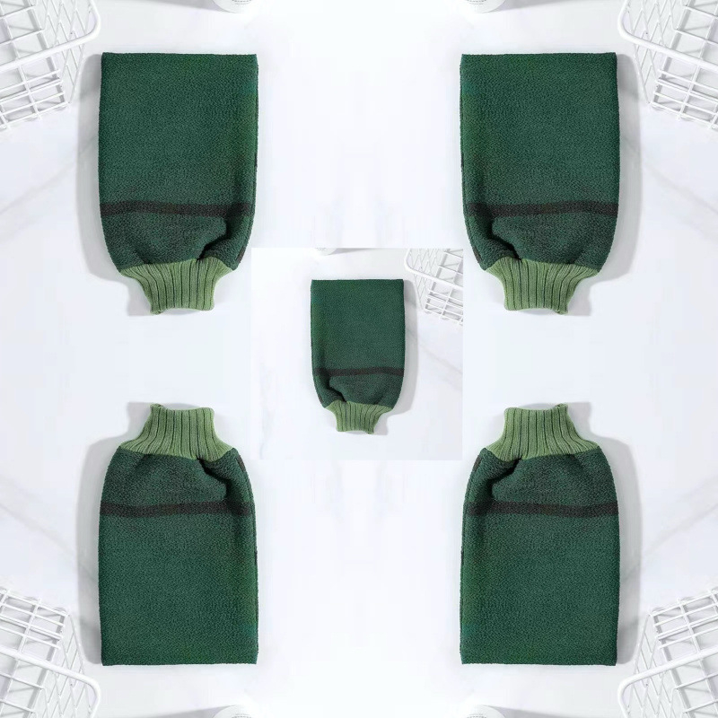 Férfiaknak készült durva szemcsés fürdőkesztyű általános használatra