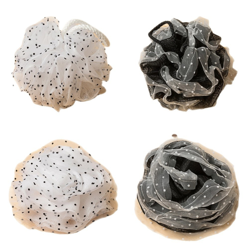 Fürdőgolyó pöttyös dizájnnal, anyag: polietilén és poliészter, 300 darab a dobozban, testreszabható