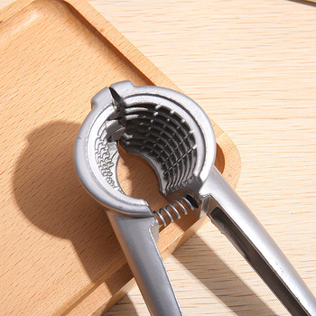 Обновен инструмент за чупене на орехи и обелване на ядки – фунияобразна форма, алуминиева сплав