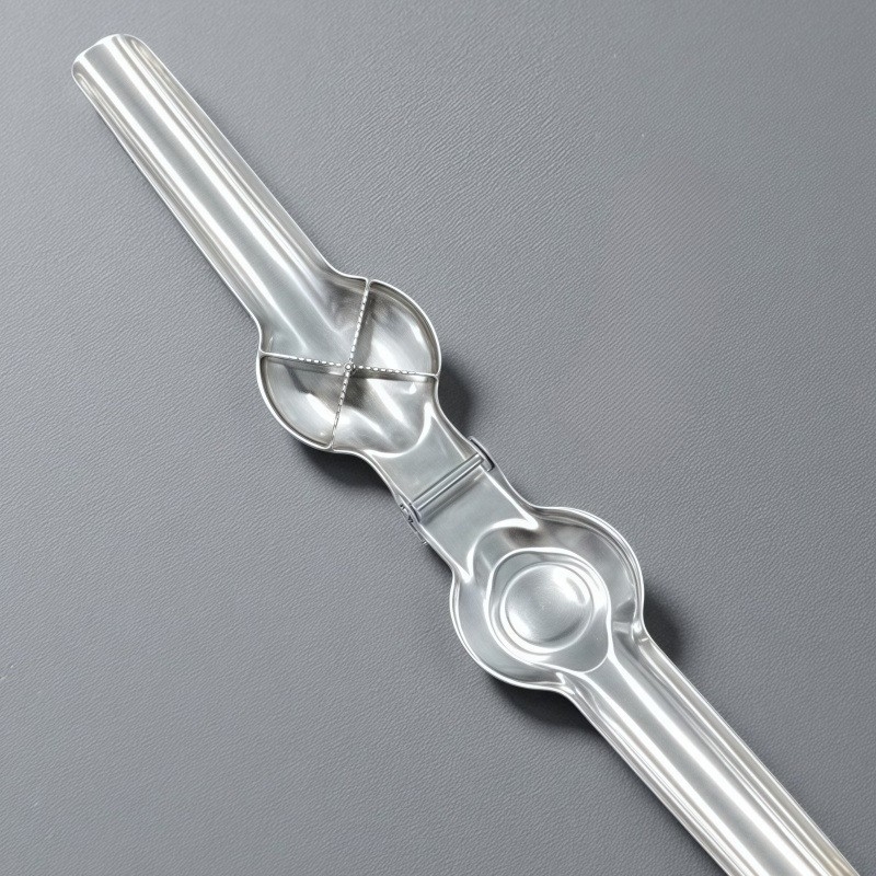 Rozsdamentes acél gesztenyepattintó klipek, kézi nyomó eszköz a nyers gesztenyék hámozásához, modern egyszerű stílus (Anyag: rozsdamentes acél; Kategória: gesztenyepattintó klipek; Stílus: modern egyszerű; Piacra dobás: 2013 tavasza)