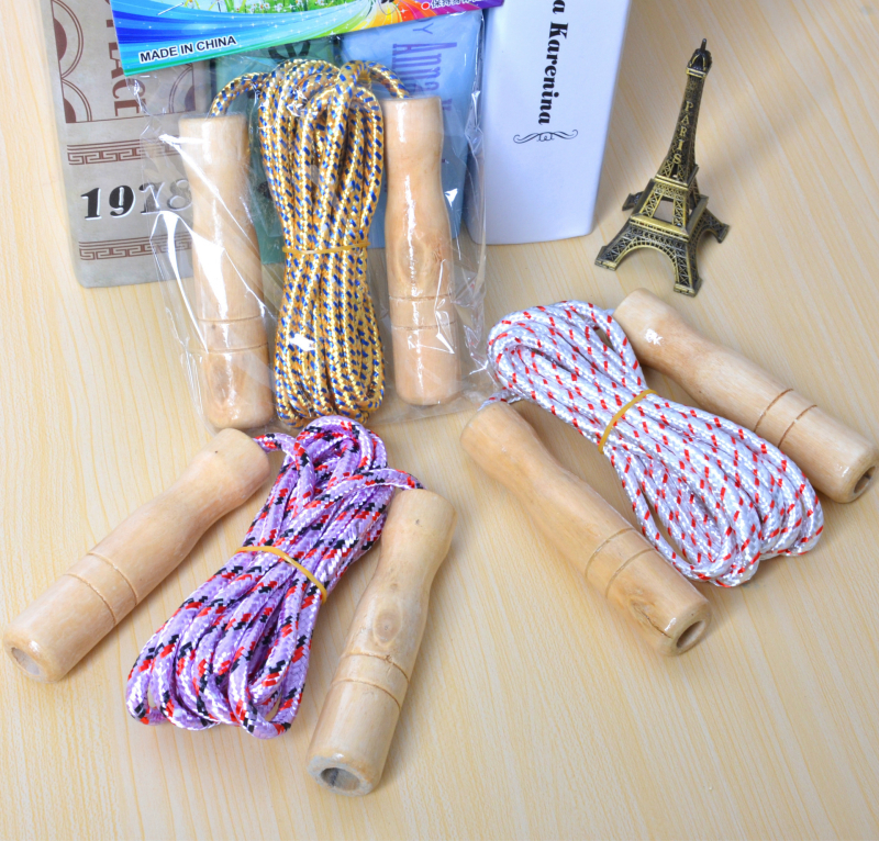 Săritură cu mâner din lemn, funie din poliester, pentru adulți și competiții, model 080233, specificație 2.33