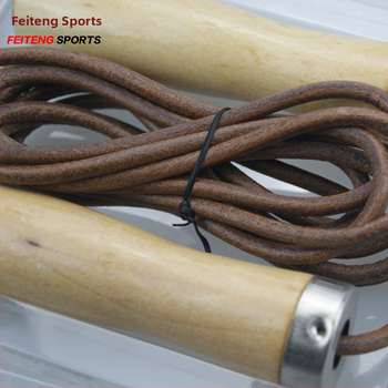 Sfoară de sărit cu rulmenți, piele de vită – pentru fitness, sporturi școlare și dans