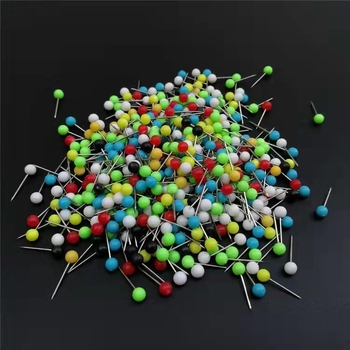 Set pinova, perlica, igala i kalem za nit – plastika+metal